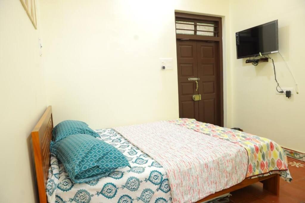 Heritage Home With 3 Bed/3 Bath With Kitchen In A Residential Neighborhood. Madurai Εξωτερικό φωτογραφία