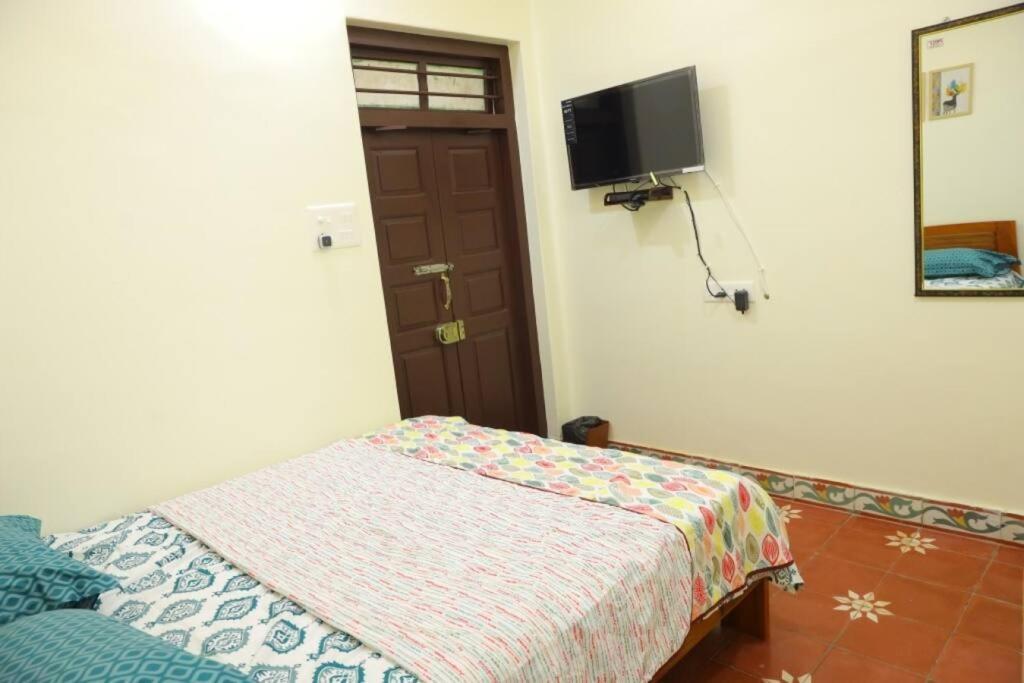 Heritage Home With 3 Bed/3 Bath With Kitchen In A Residential Neighborhood. Madurai Εξωτερικό φωτογραφία